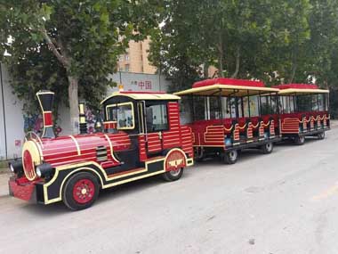 electric tourist train