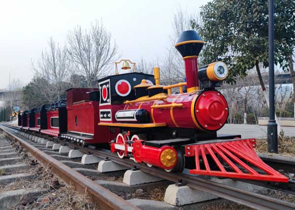 amusement park train